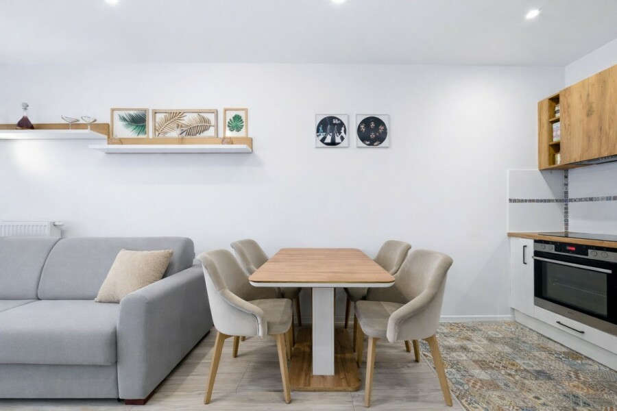 Warszawa, Mokotów, Komputerowa, 2 pokoje| Niski czynsz| Balkon