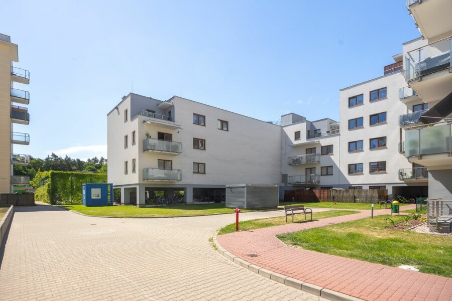 Warszawa, Wawer, Korkowa, Wygodne 3 pokoje prywatność i zieleń