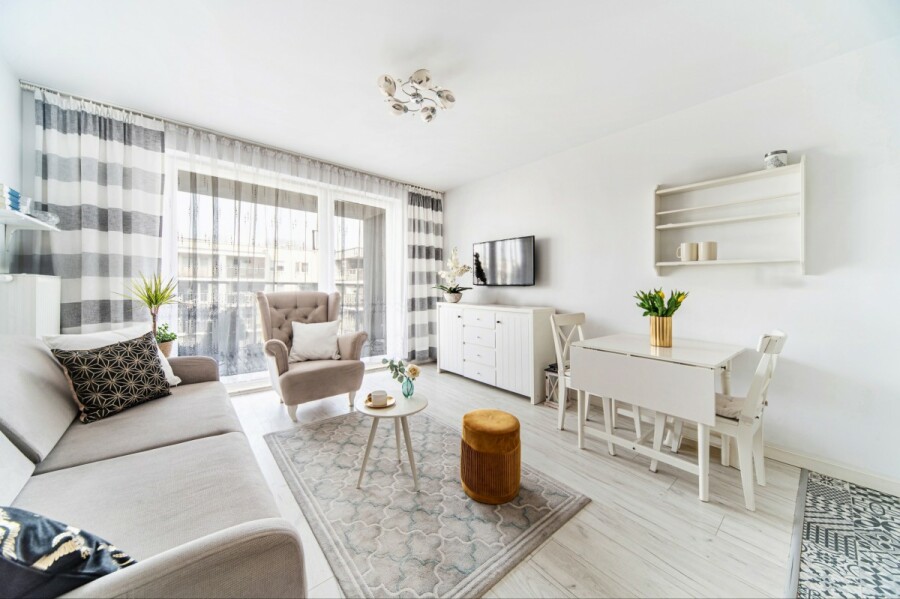 powiat wołomiński, Radzymin, Lecha Falandysza, 3-pokoje z dużym balkonem, podwójnym m. postojowym