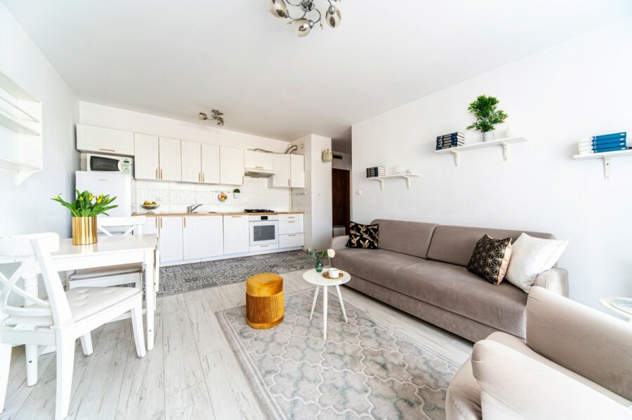 powiat wołomiński, Radzymin, Lecha Falandysza, 3-pokoje z dużym balkonem, podwójnym m. postojowym