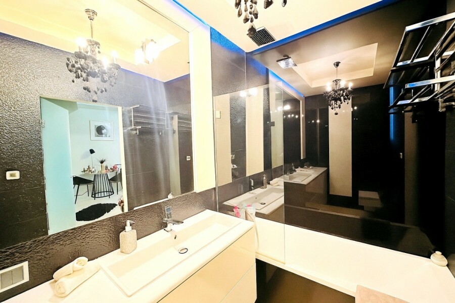 Warszawa, Wilanów, Sejmu Czteroletniego, Ogródek 36 m² | 2 pokoje | garaż | 2 Komórki lok.