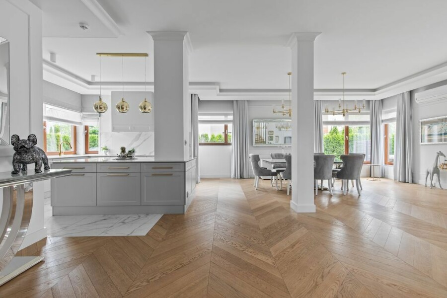 Warszawa, Wilanów, Komfortowa, Dom z basenem 290 m2 Wilanow 6 pokoi ogród garaż