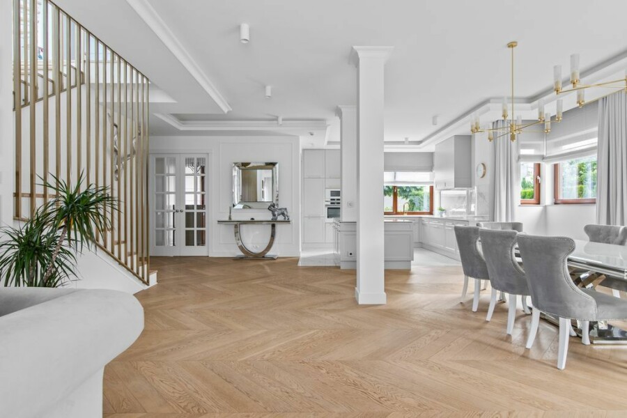 Warszawa, Wilanów, Komfortowa, Dom z basenem 290 m2 Wilanow 6 pokoi ogród garaż