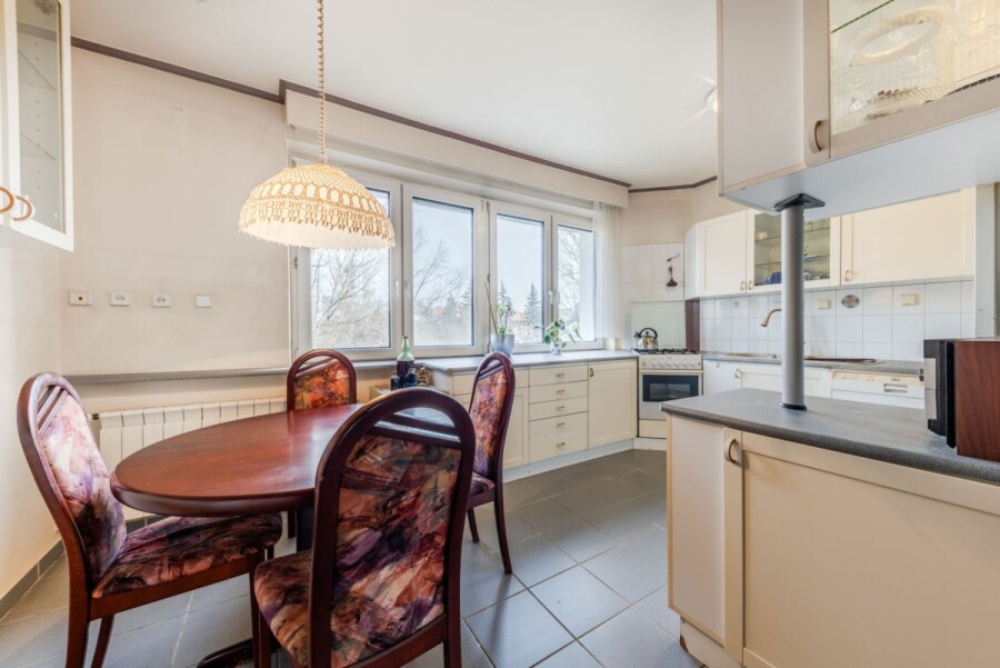 Warszawa, Wilanów Wysoki, Jana Iii Sobieskiego, 3 pokojowe mieszkanie z potencjałem