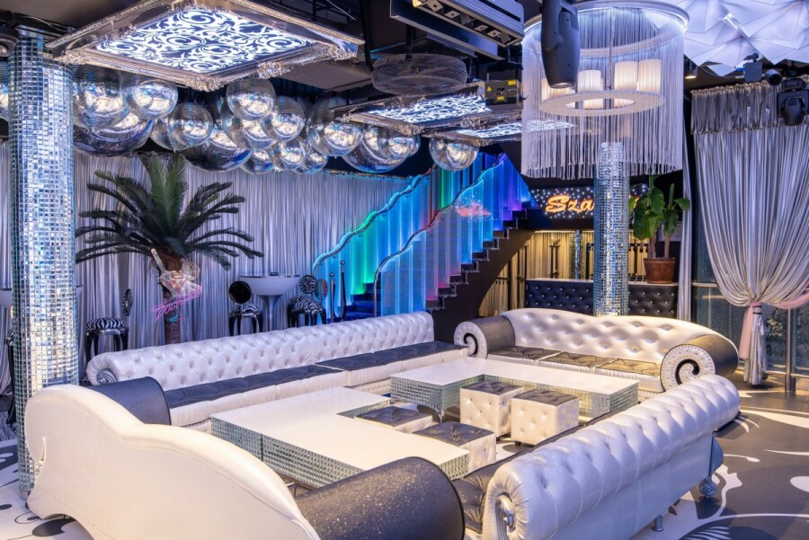 powiat piaseczyński, Piaseczno, Młynarska, LUKSUSOWY OBIEKT 1200 M² W CAŁOŚCI LUB 2 PIĘTRA