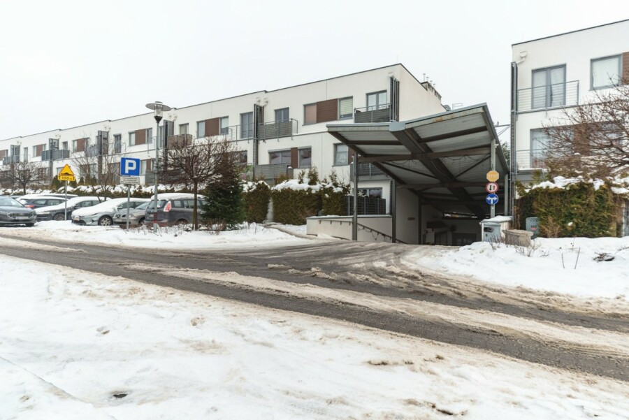 powiat piaseczyński, Piaseczno, Owocowy Sad, Dwustronne mieszkanie z dwoma ogródkami