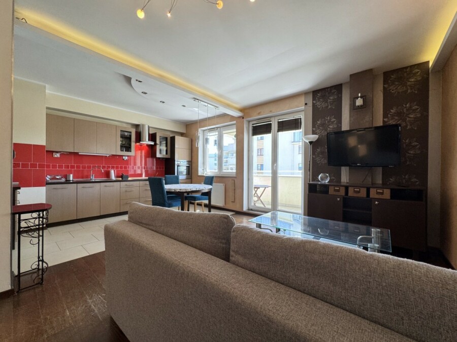 Warszawa, Targówek Zacisze, Uznamska, Mieszkanie przy cichej ulicy