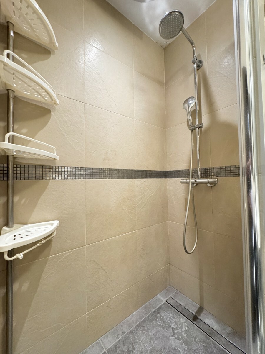 Warszawa, Targówek Zacisze, Uznamska, Mieszkanie przy cichej ulicy