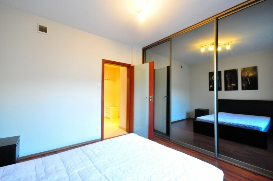 Warszawa, Targówek, Biruty, Ciche // Rondo Żaba