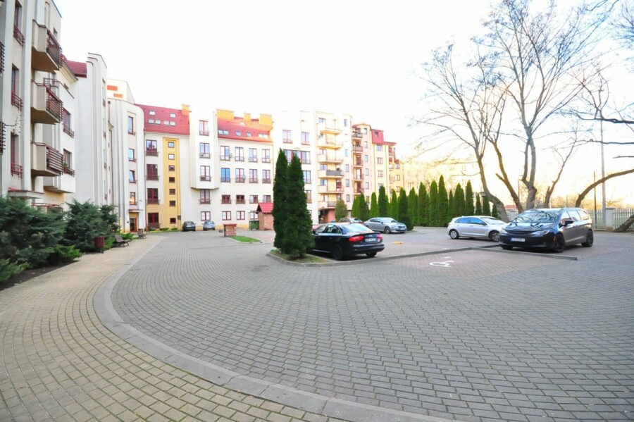 Warszawa, Targówek, Biruty, Ciche // Rondo Żaba