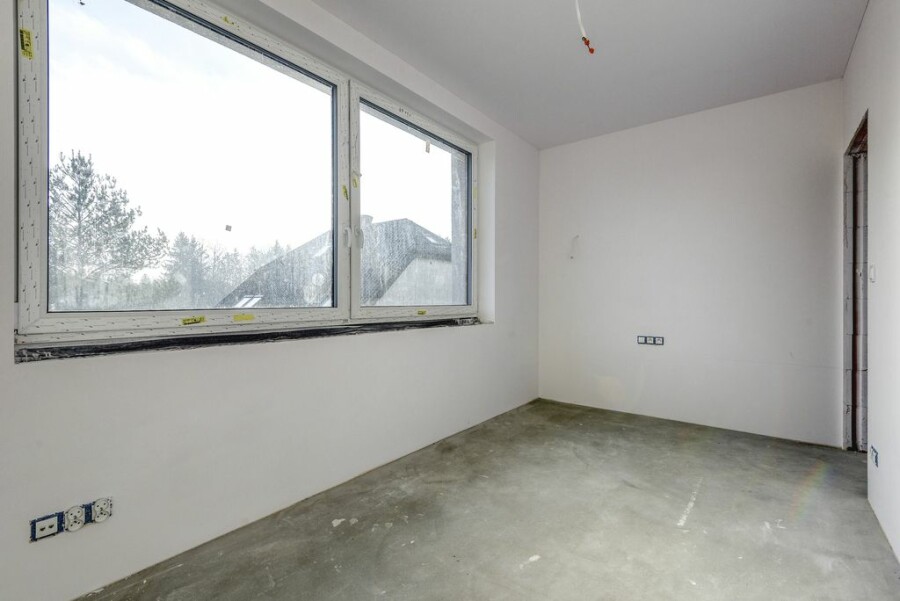 Warszawa, Bielany, Prozy, Cisza i zieleń przy metrze – rodzinny segment