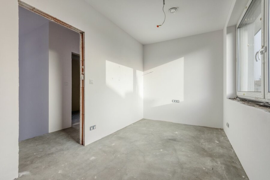 Warszawa, Bielany, Prozy, Cisza i zieleń przy metrze – rodzinny segment