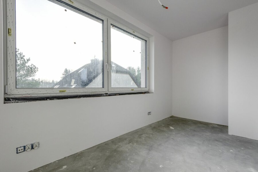 Warszawa, Bielany, Prozy, Cisza i zieleń przy metrze – rodzinny segment