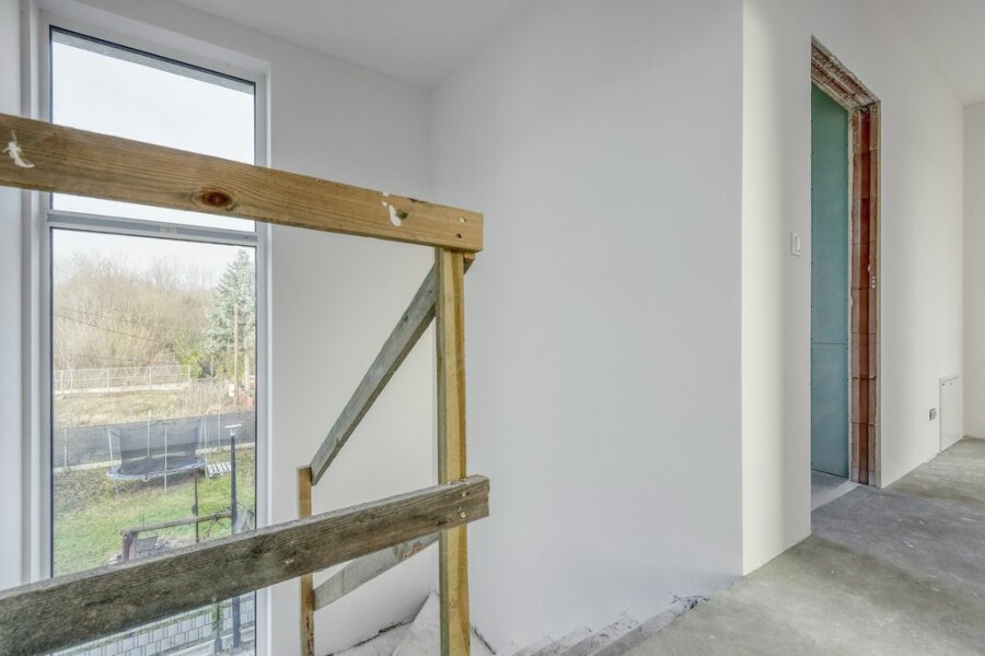 Warszawa, Bielany, Prozy, Cisza i zieleń przy metrze – rodzinny segment