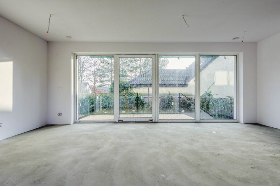 Warszawa, Bielany, Prozy, Cisza i zieleń przy metrze – rodzinny segment