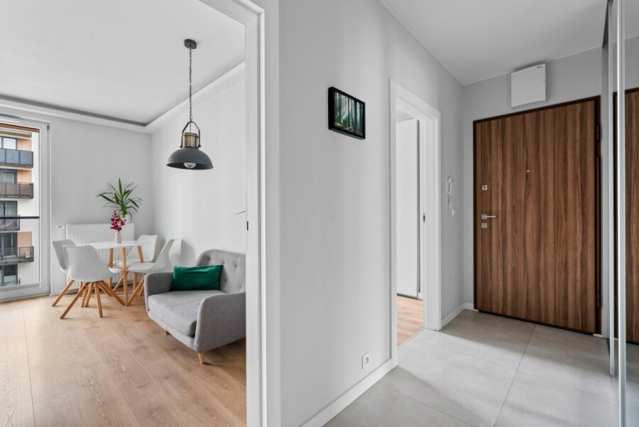 Warszawa, Wola, Fort Wola, 3 pokoje z oddzielną kuchnią | Balkon I Garaż