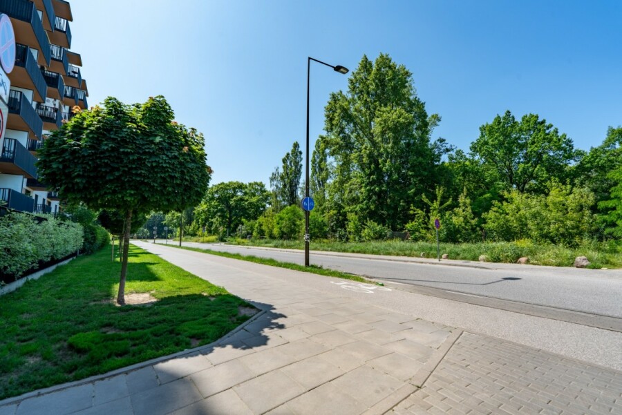 Warszawa, Wola, Fort Wola, 3 pokoje z oddzielną kuchnią | Balkon I Garaż