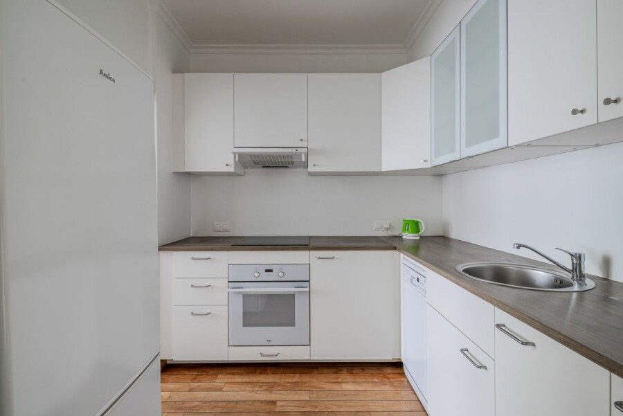 Warszawa, Wola Czyste, Kolejowa, 19 Dzielnica- 2 pokoje- sprzedam