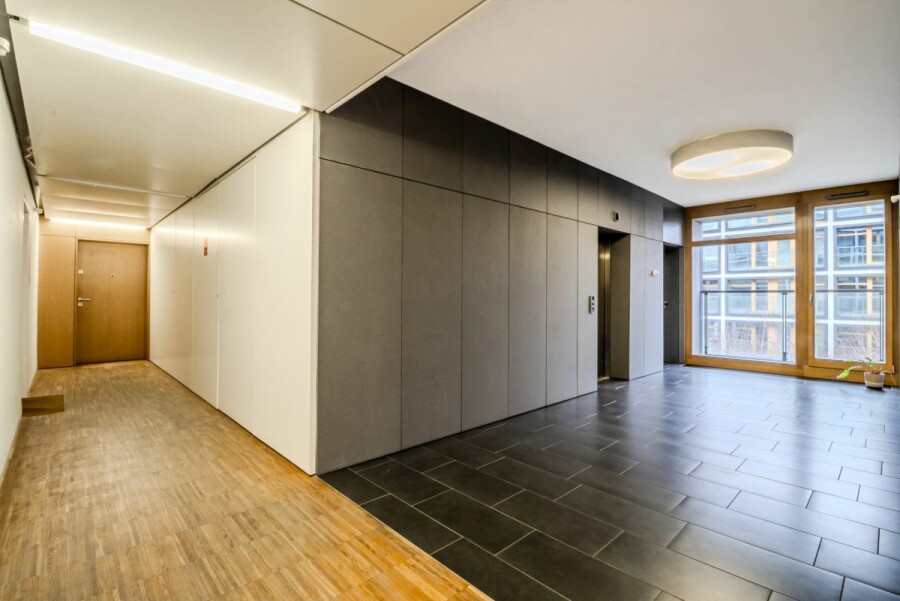 Warszawa, Wola Czyste, Kolejowa, 19 Dzielnica- 2 pokoje- sprzedam