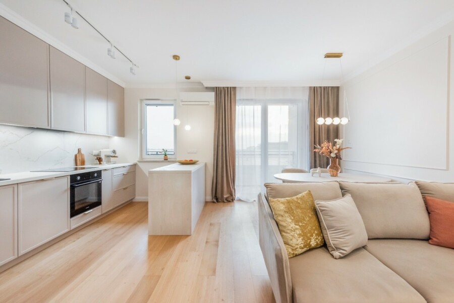 Warszawa, Włochy, Jutrzenki, Wysoki standard, dwustronne i słoneczne