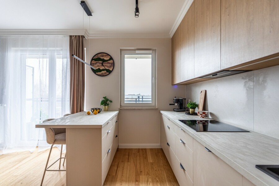 Warszawa, Włochy, Jutrzenki, Wysoki standard, dwustronne i słoneczne