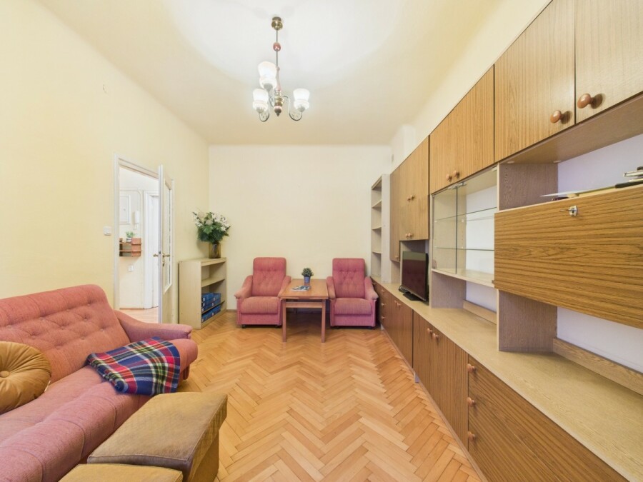 Warszawa, Włochy, Żwirki I Wigury, Doskonała lokalizacja | kamienica