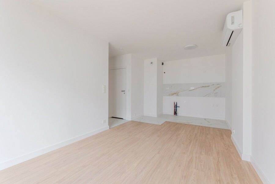 Warszawa, Włochy, Aleje Jerozolimskie, Wysoki standard/Klimatyzacja/Stawy Cietrzewa