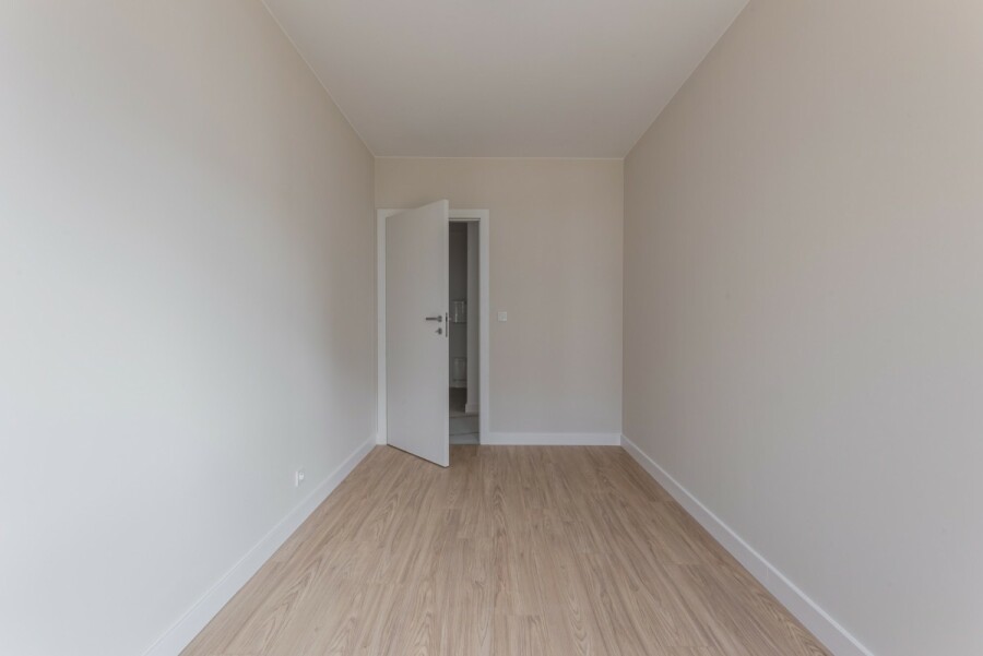 Warszawa, Włochy, Aleje Jerozolimskie, Wysoki standard/Klimatyzacja/Stawy Cietrzewa