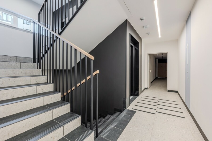 Warszawa, Włochy, Aleje Jerozolimskie, Wysoki standard/Klimatyzacja/Stawy Cietrzewa