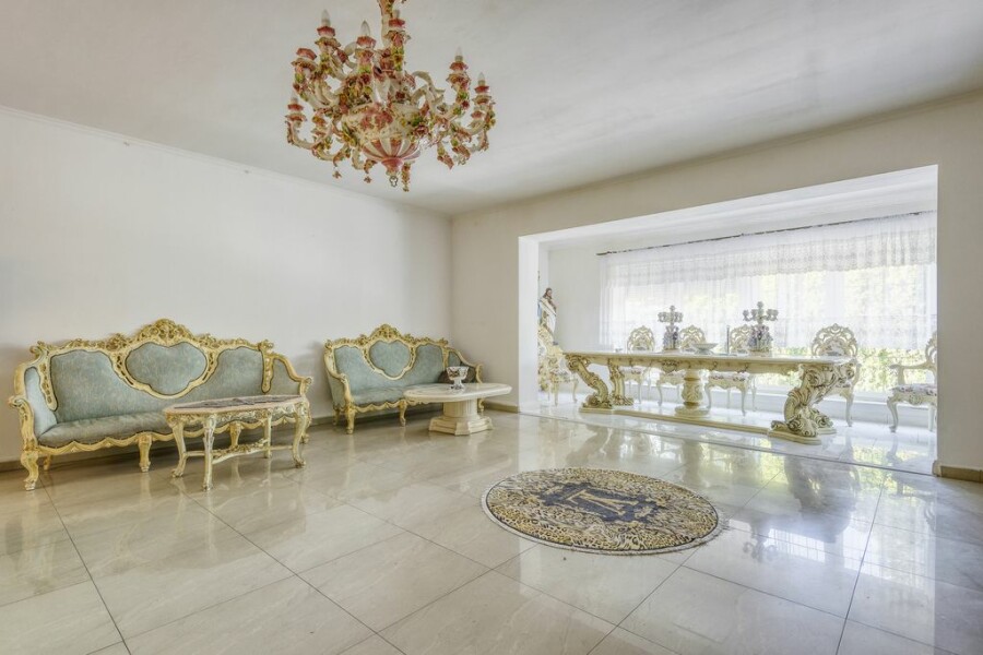 powiat warszawski zachodni, Łomianki, Dom z potencjałem 3 niezależnych mieszkań Łomianki