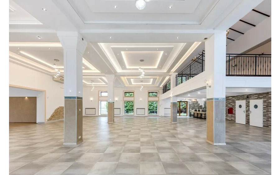 powiat wołomiński, Wołomin, Sikorskiego, Budynek 2300m pod hotel, salę weselną, inne usługi