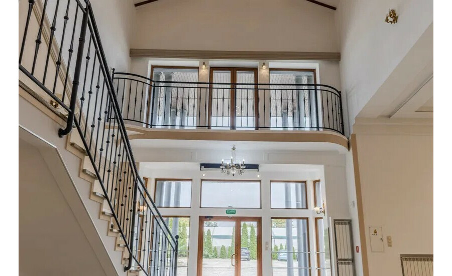 powiat wołomiński, Wołomin, Sikorskiego, Budynek 2300m pod hotel, salę weselną, inne usługi