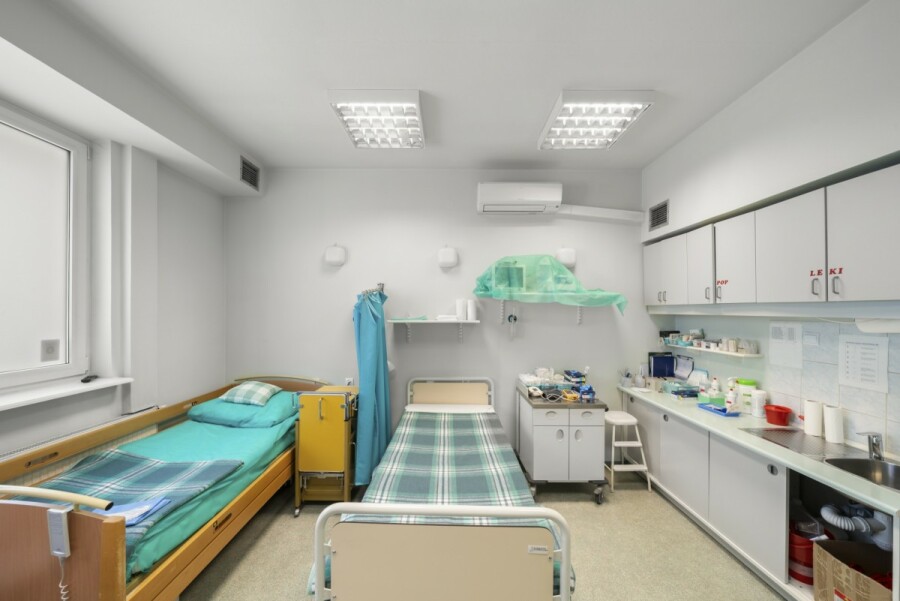 Warszawa, Ursynów, Wąwozowa, Klinika z blokiem operacyjnym | 334 m² | Kabaty