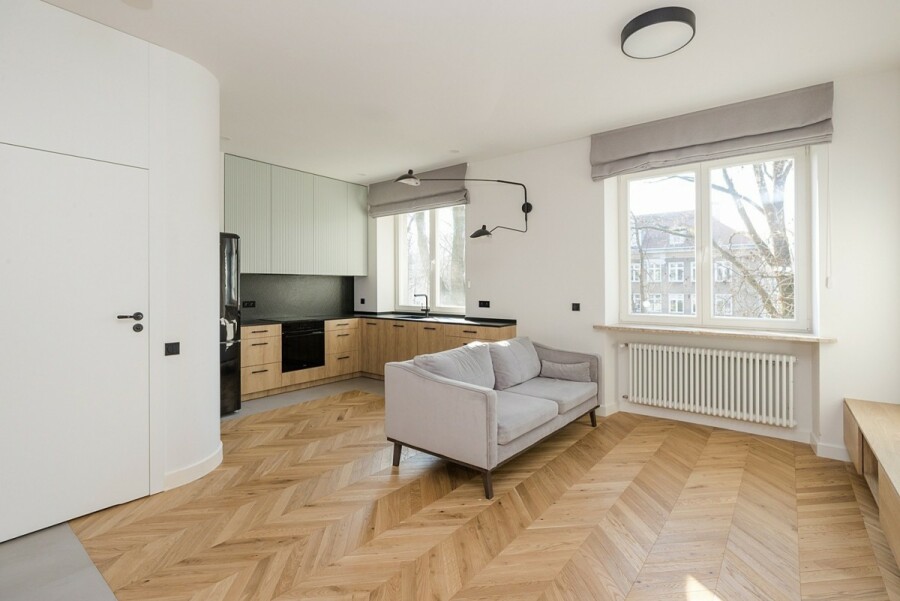 Warszawa, Praga-Południe Saska Kępa, Walecznych, Dwupokojowe 44 m² w kamienicy na Saskiej Kępie