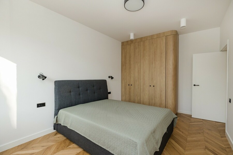 Warszawa, Praga-Południe Saska Kępa, Walecznych, Dwupokojowe 44 m² w kamienicy na Saskiej Kępie