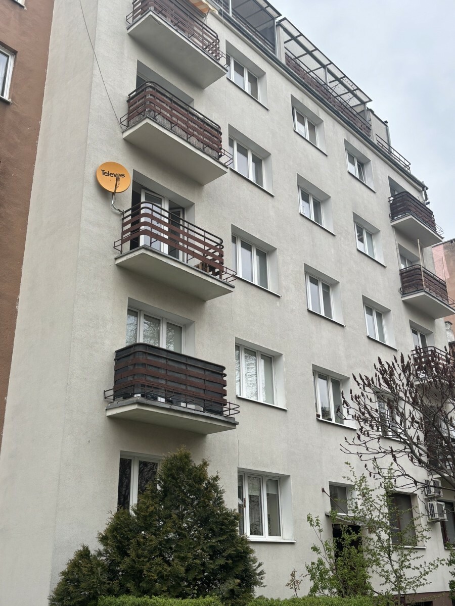 Warszawa, Praga-Południe, Aleja Jerzego Waszyngtona, 1/2 pok. 3 m wys. Waszyngtona 132 Kamienica 1935r