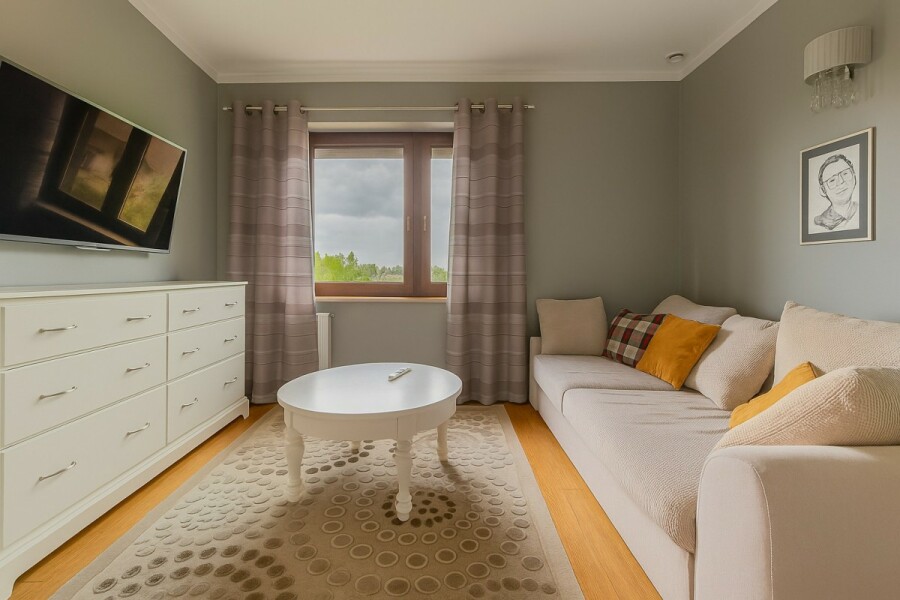 powiat wołomiński, Słupno, Nowoczesny dom z basenem i jacuzzi