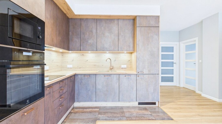 Warszawa, Mokotów, Santocka, Salon, 3 sypialnie, balkon, 2xgaraż, 2xpiwnica