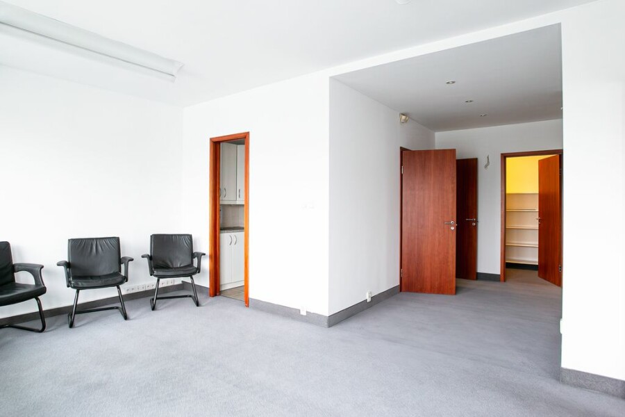 Warszawa, Mokotów, Różana, Lokal biurowy, balkon, Mokotów, Różana