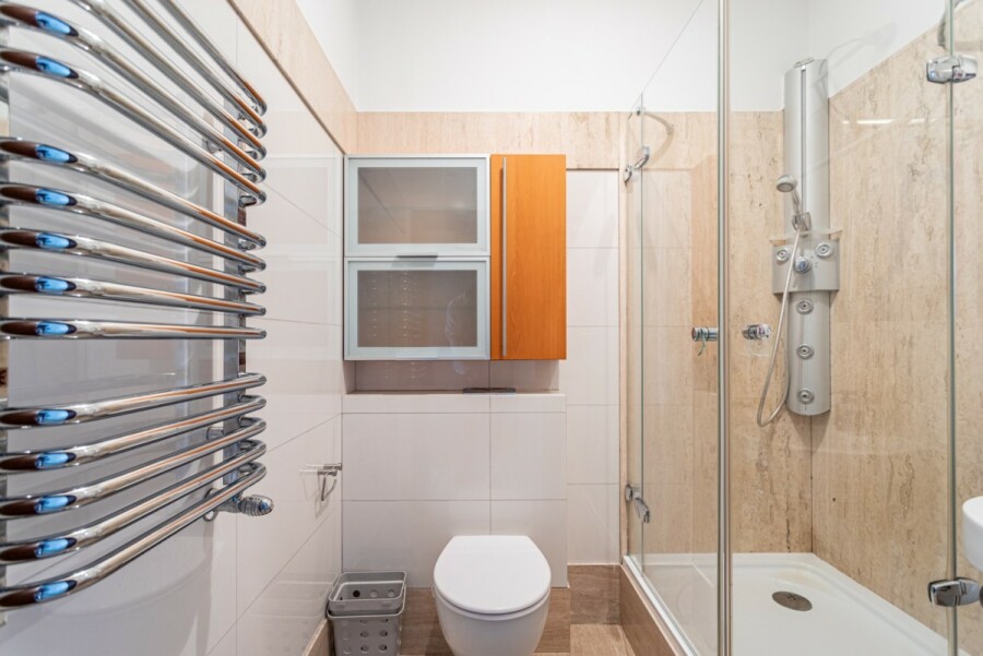 Warszawa, Mokotów, Podchorążych, Słoneczny apartament z tarasem przy Łazienkach