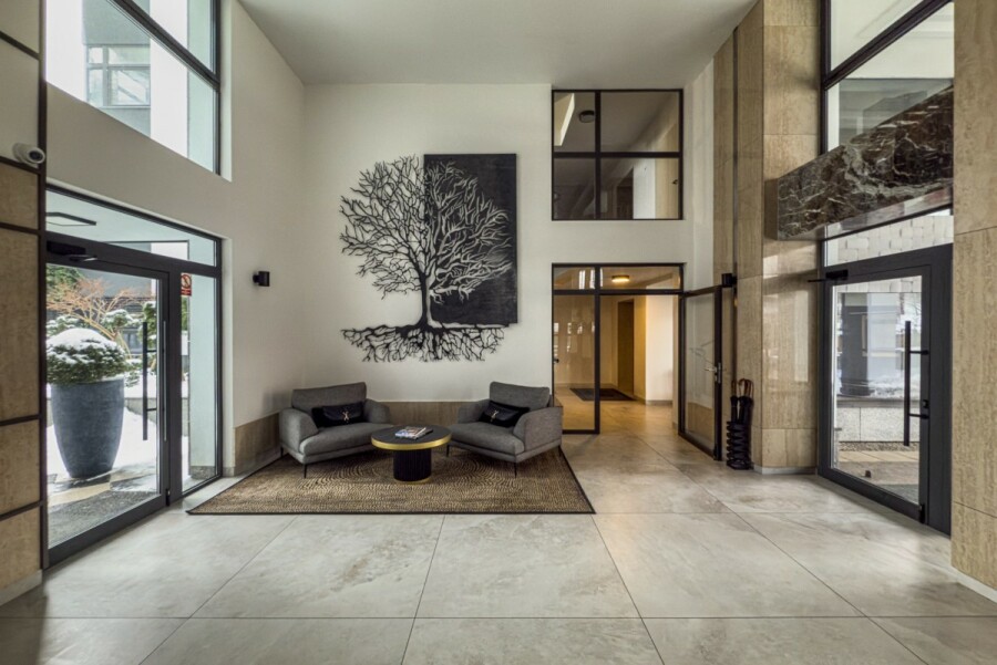 Warszawa, Mokotów, Podchorążych, Słoneczny apartament z tarasem przy Łazienkach
