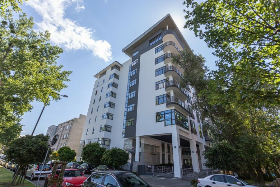 Warszawa, Mokotów, Podchorążych, Słoneczny apartament z tarasem przy Łazienkach