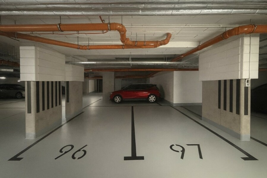 Warszawa, Mokotów, Bokserska, Dwustronne Mieszkanie | Balkon | 2 Parkingi