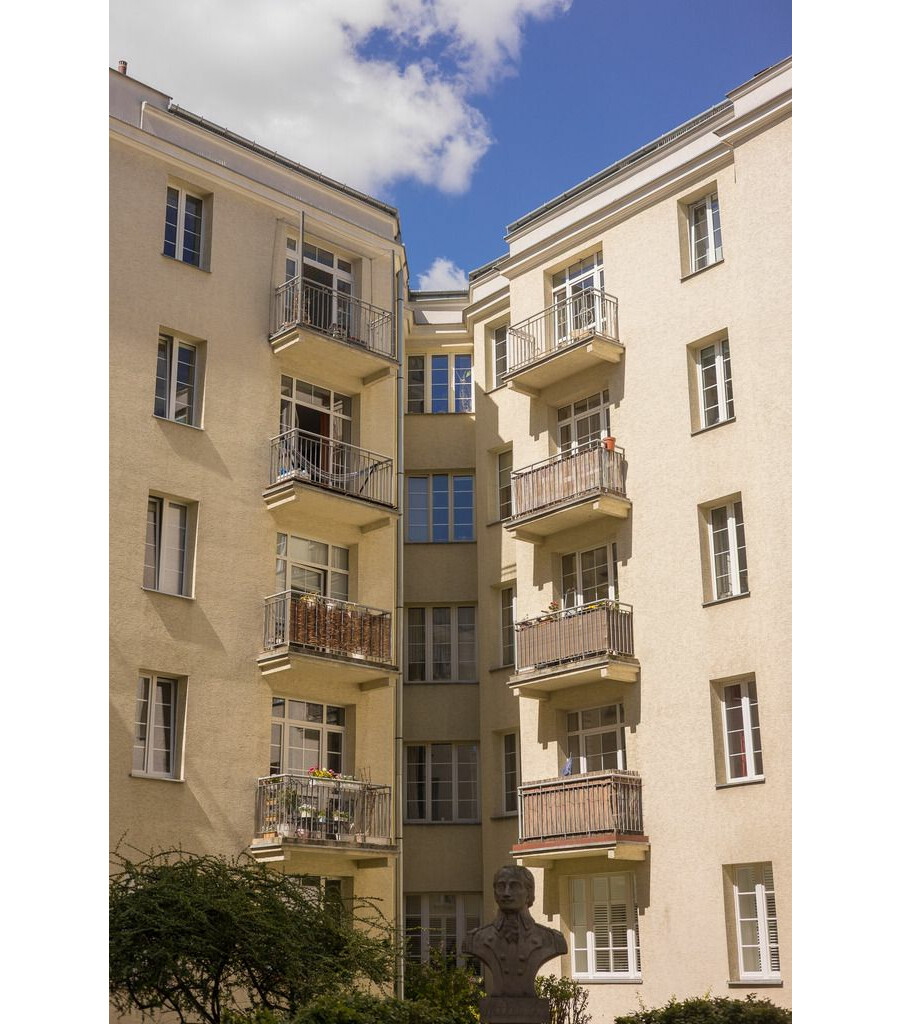 Warszawa, Mokotów, Antoniego Józefa Madalińskiego, Kamienica Serce MokotowaWidok na Patio2 Wejścia