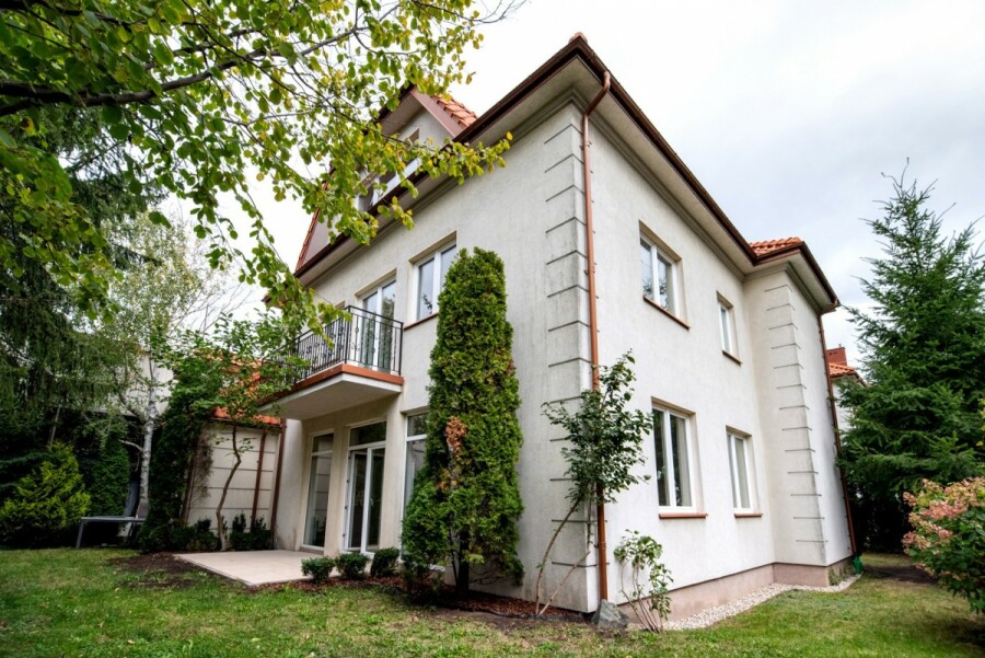Warszawa, Wilanów Niski, Na cele mieszkaniowe lub komercyjne