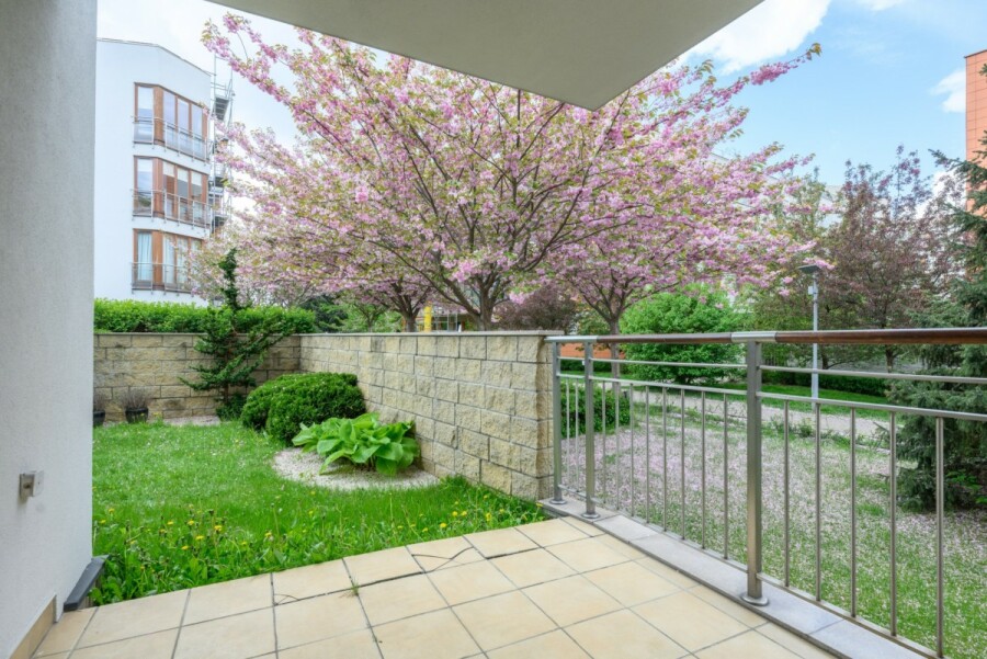 Warszawa, Wilanów, Sarmacka, Apartament dla Twojej firmy