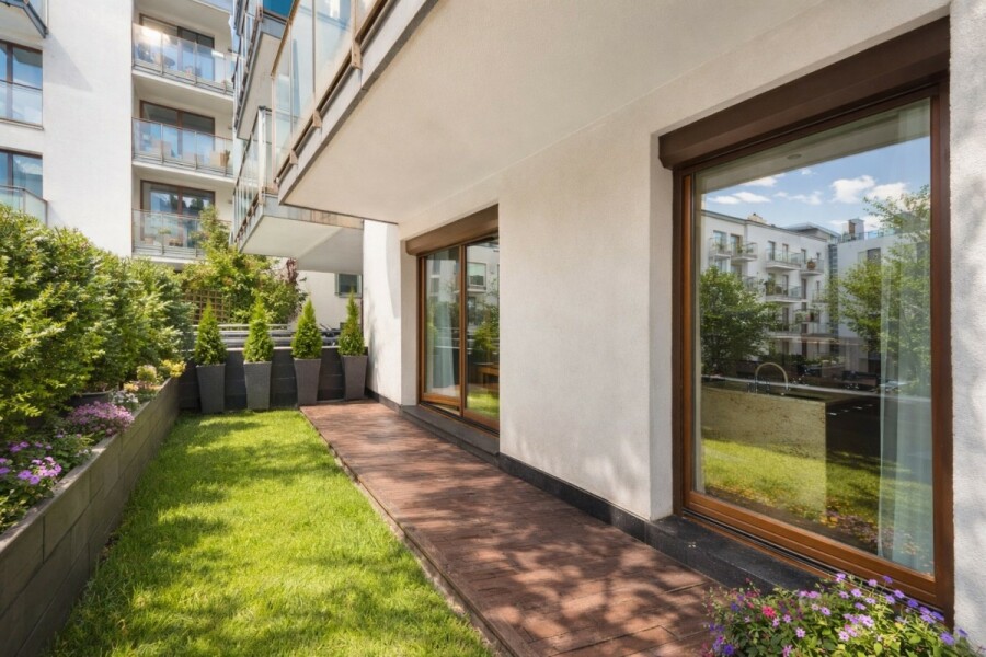 Warszawa, Wilanów, Sarmacka, Apartament 3 pokoje 92 m² + ogródek 9 m² + garaż