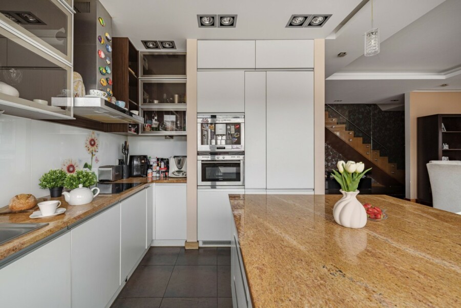 Warszawa, Wilanów Błonia Wilanowskie, Sarmacka, Dwupoziomowy apartament I dwa tarasy I duże okna