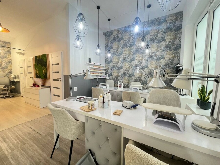 Warszawa, Wilanów, Adama Branickiego, Odstąpię gotowy salon beauty