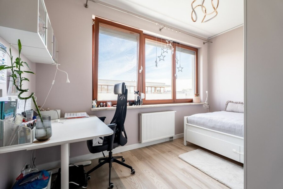 Warszawa, Wilanów, Prymasa Augusta Hlonda, Narożny apartament z tarasem na ostatnim piętrze